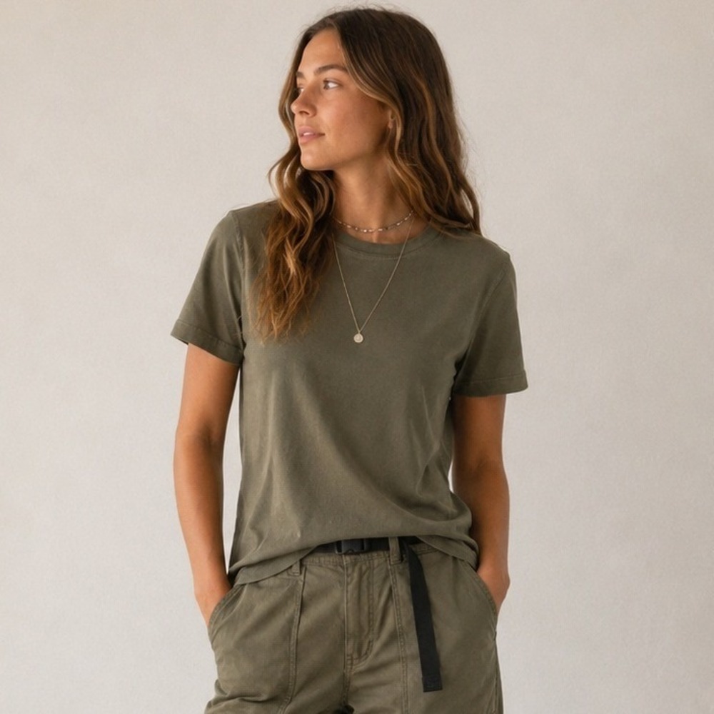 NEW American Giant T-Shirt Women L Olive Green Short Sleeve Crew Neck Cotton USA